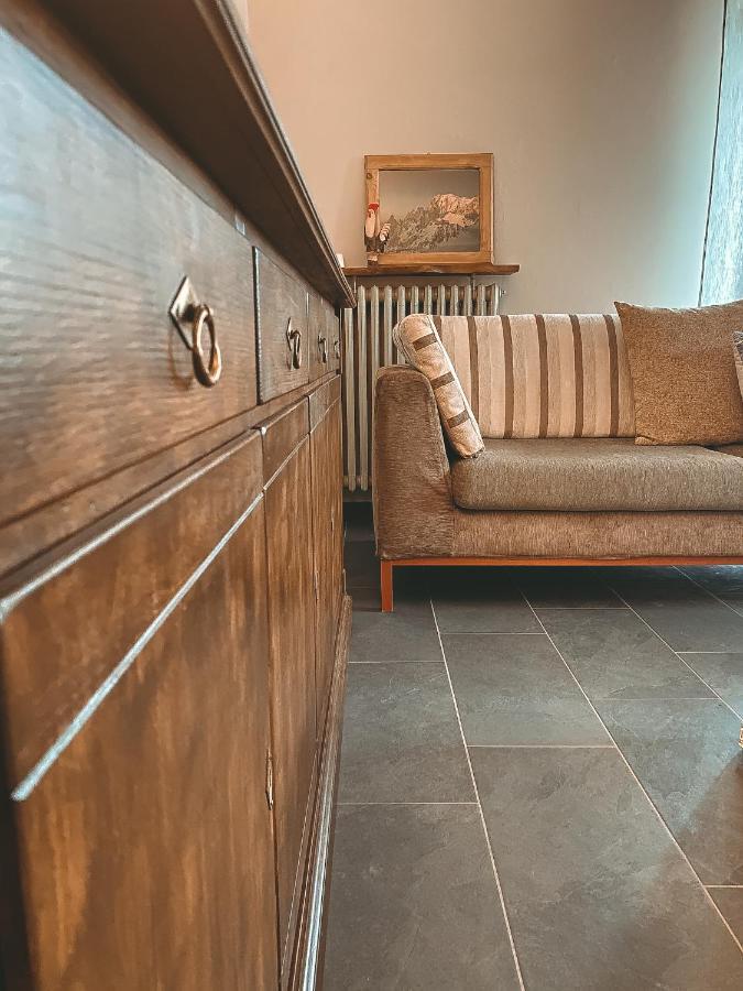 Apartment L'Envers Aosta Bagian luar foto