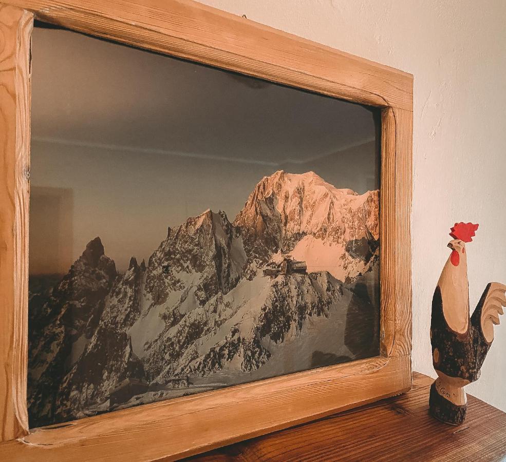 Apartment L'Envers Aosta Bagian luar foto