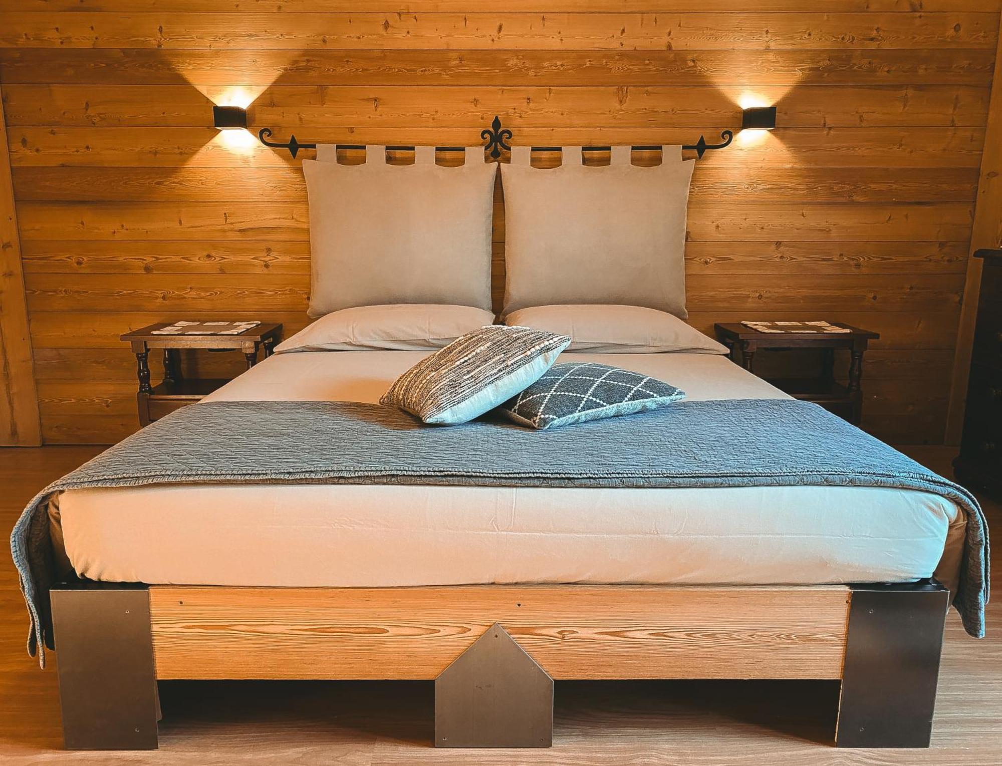 Apartment L'Envers Aosta Bagian luar foto