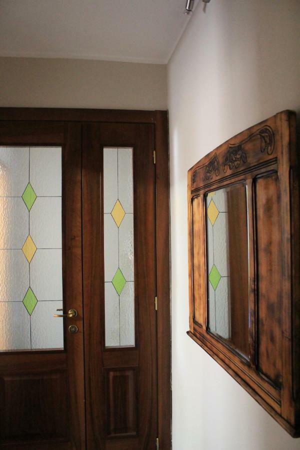 Apartment L'Envers Aosta Bagian luar foto